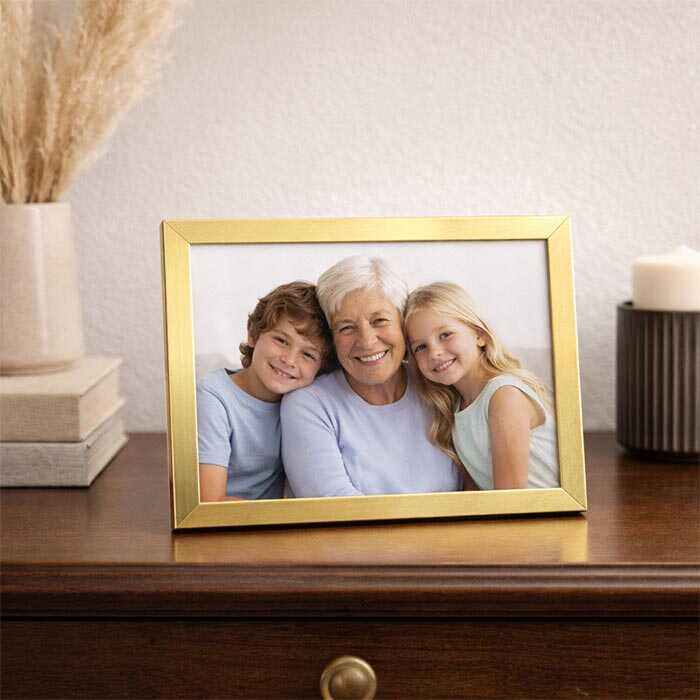 Ahşap Kare Fotoğraf Çerçevesi Altın 15x20